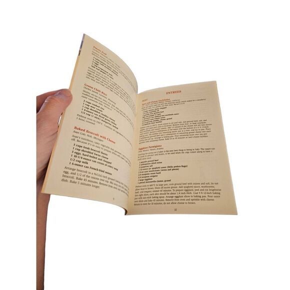 Fun and easy RV road recipes trailer cook book - Picture 4 of 4